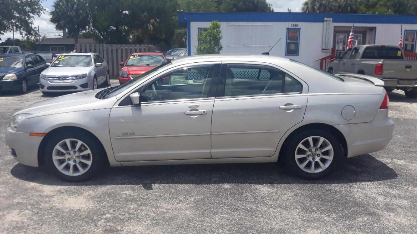 2008 Silver Mercury Milan I4 (3MEHM07Z28R) with an 2.3L L4 DOHC 16V engine, Automatic transmission, located at 1181 Aurora Rd, Melbourne, FL, 32935, (321) 241-1100, 28.132914, -80.639175 - Photo #0