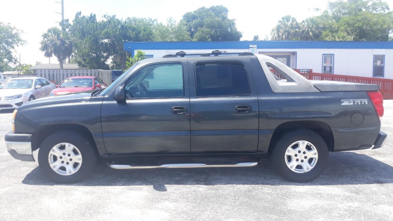 2004 Black Chevrolet Avalanche 1500 2WD (3GNEC12TX4G) with an 5.3L V8 OHV 16V engine, Automatic Overdrive transmission, located at 1181 Aurora Rd, Melbourne, FL, 32935, (321) 241-1100, 28.132914, -80.639175 - Photo #0