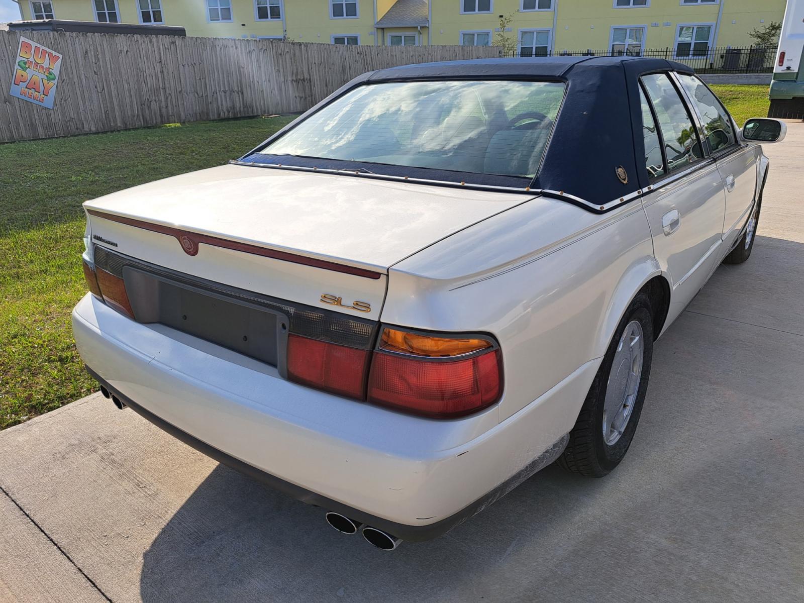 2000 CREAM Cadillac Seville SLS (1G6KS54YXYU) with an 4.6L V8 DOHC 32V engine, Automatic Overdrive transmission, located at 1181 Aurora Rd, Melbourne, FL, 32935, (321) 241-1100, 28.132914, -80.639175 - Photo #1