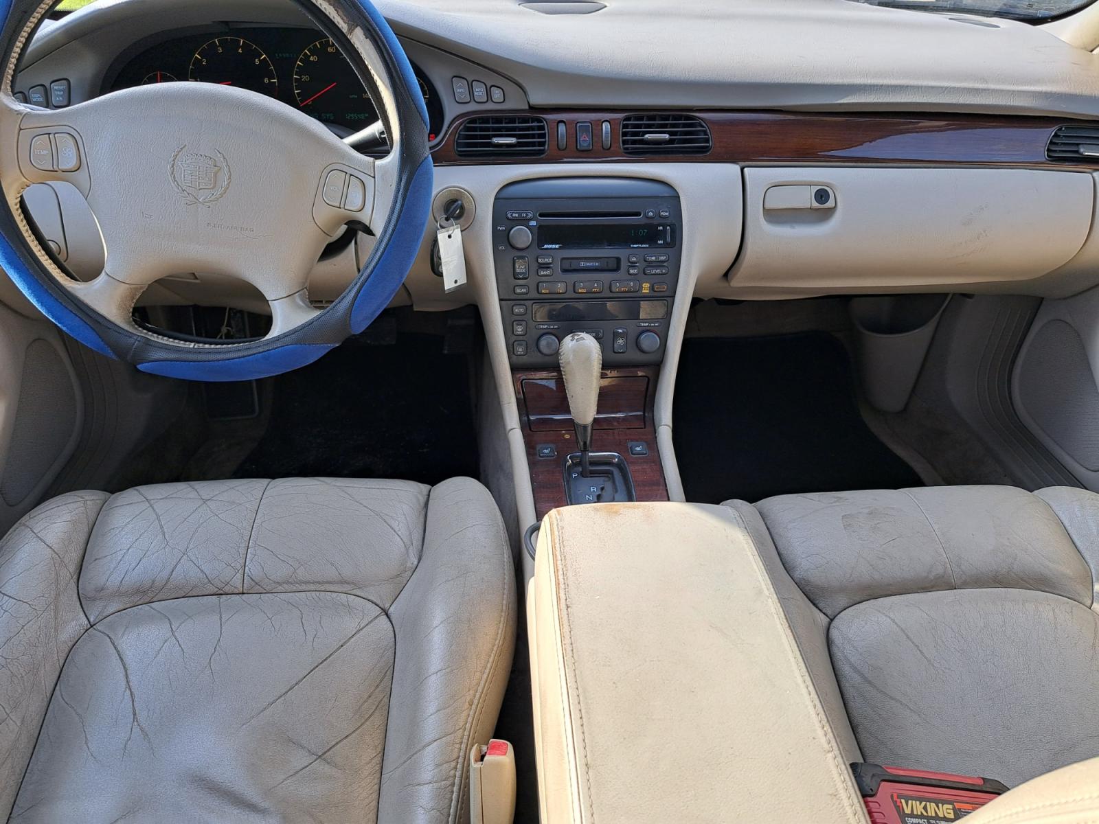 2000 CREAM Cadillac Seville SLS (1G6KS54YXYU) with an 4.6L V8 DOHC 32V engine, Automatic Overdrive transmission, located at 1181 Aurora Rd, Melbourne, FL, 32935, (321) 241-1100, 28.132914, -80.639175 - Photo #3