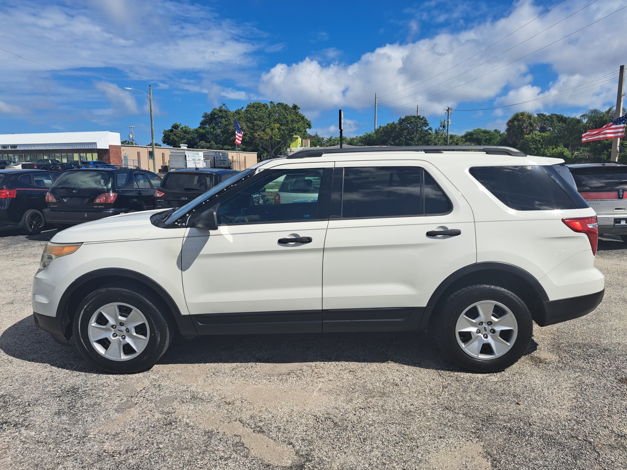 photo of 2011 Ford Explorer Base 4WD